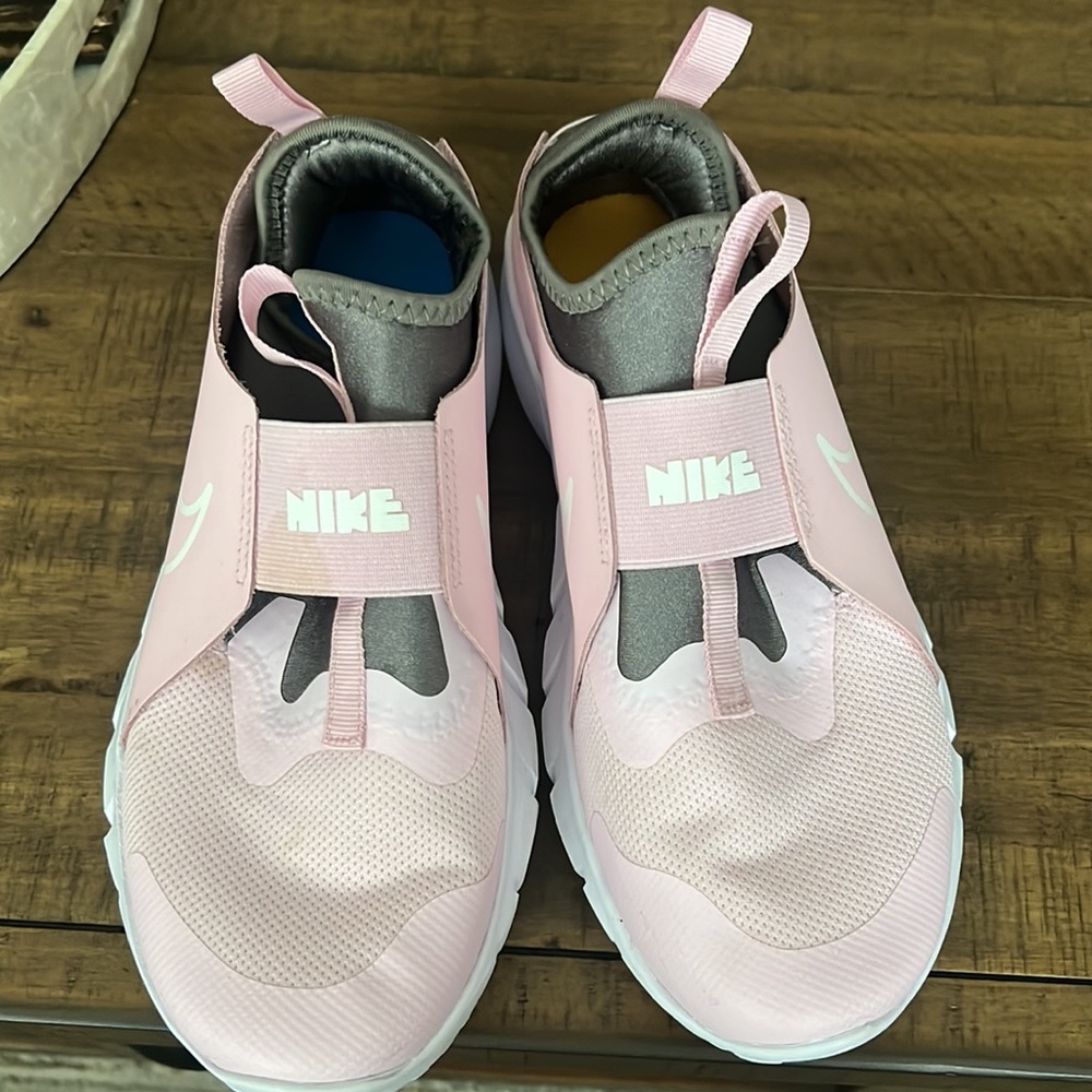 Nike sneakers size 6 - Picture 6 of 6